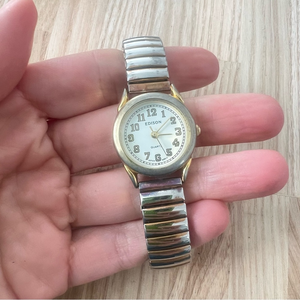 Vintage Edison ladies gold tone bracelet watch NEW BATTERY